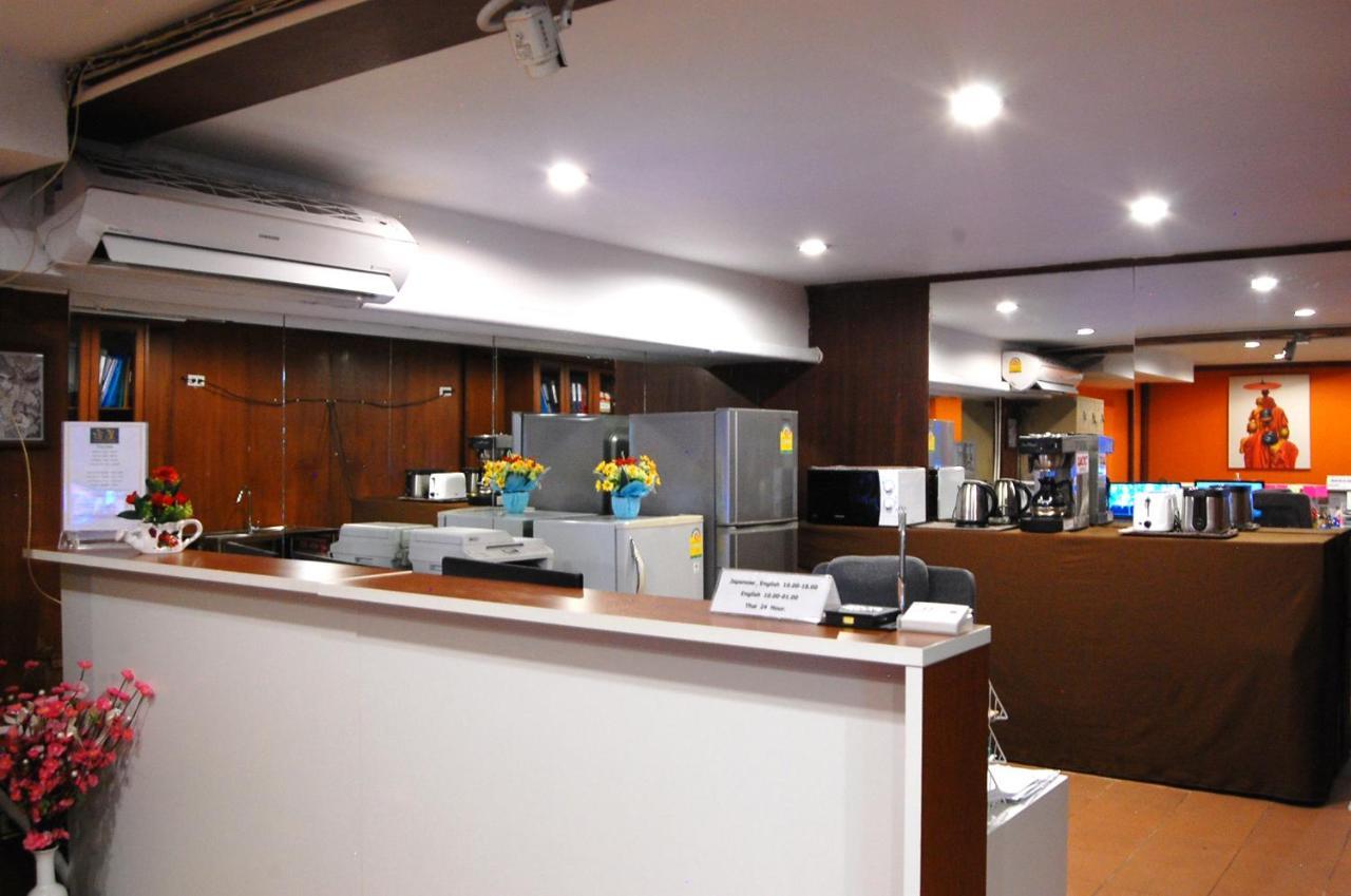 Yadoya @ Thonglor Hotel Банкок Екстериор снимка