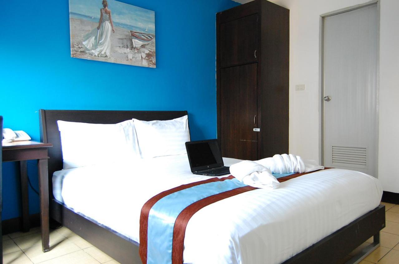 Yadoya @ Thonglor Hotel Банкок Екстериор снимка